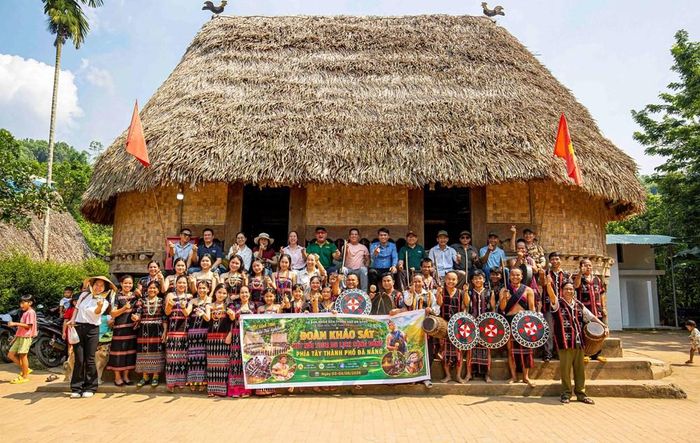 Đoàn khảo sát kết nối tour du lịch cộng đồng phía Tây thành phố Đà Nẵng