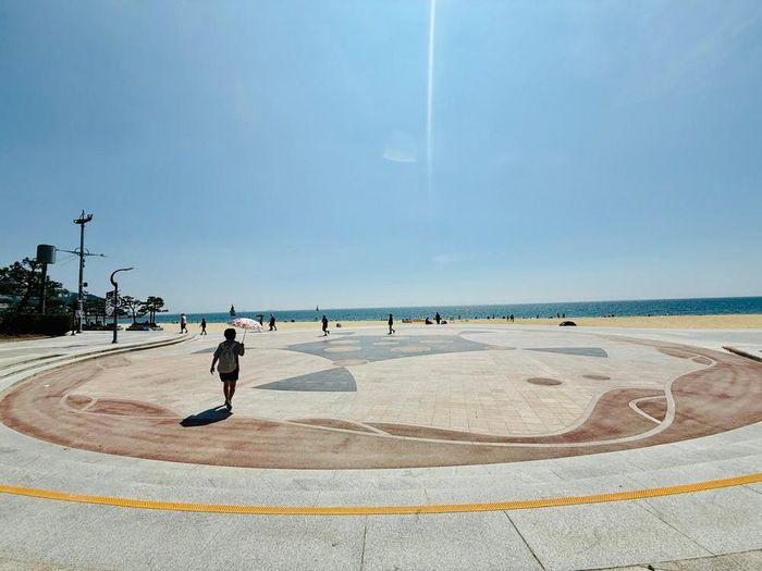 Bãi biển Haeundae nổi tiếng nhất ở Hàn Quốc. Ảnh: Hà Chi