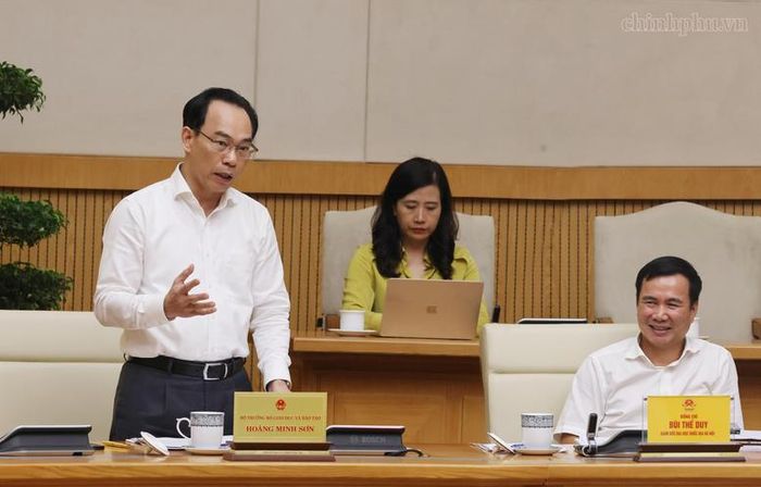 Bộ trưởng Bộ Giáo dục và Đào tạo Hoàng Minh Sơn phát biểu - Ảnh: VGP/Thu Sa