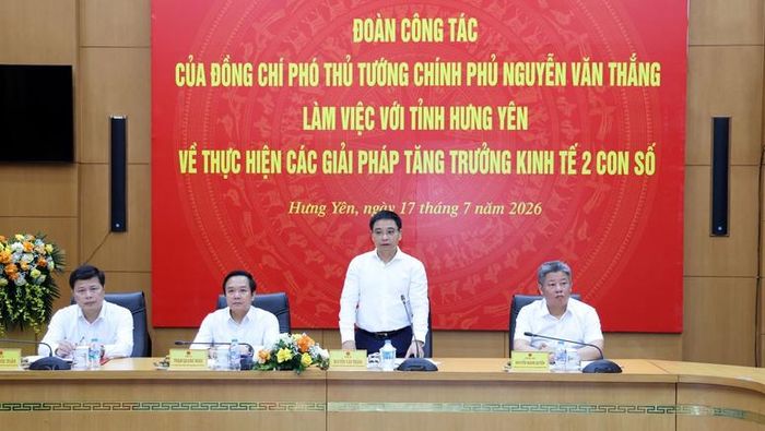 Phó Thủ tướng Nguyễn Văn Thắng: Xây dựng tỉnh Hưng Yên trở thành trung tâm đào tạo nguồn nhân lực chất lượng cao cho vùng đồng bằng sông Hồng và vùng Thủ đô- Ảnh: VGP/Nguyễn Đức
