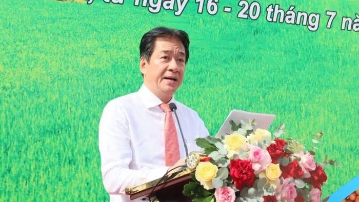 Đồng chí Nguyễn Long Biên, Phó Chủ tịch Thường trực Ủy ban nhân dân tỉnh Khánh Hòa phát biểu.