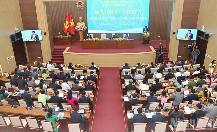 Quang cảnh kỳ họp.