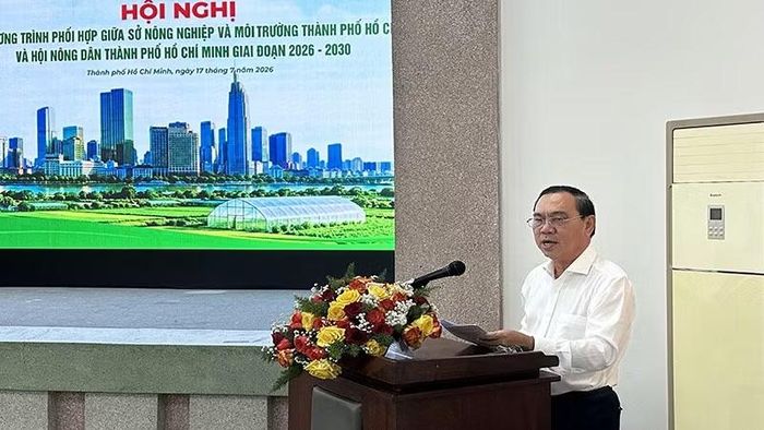 Phó Giám đốc Sở Nông nghiệp và Môi trường thành phố Nguyễn Văn Đa phát biểu tại lễ ký kết.