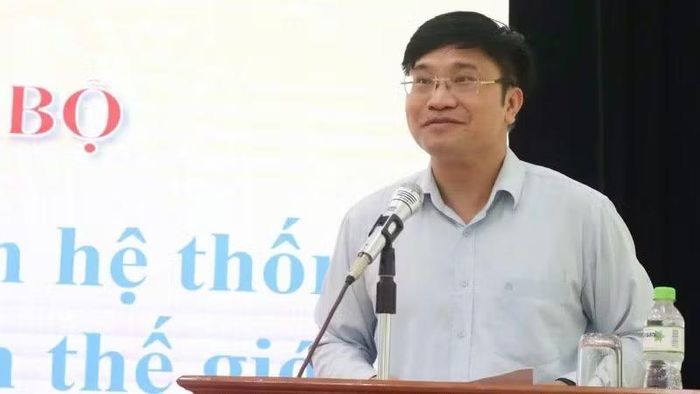 Viện trưởng Viện Chiến lược và Khoa học pháp lý Nguyễn Văn Cương phát biểu tại hội thảo. (Ảnh: TL)