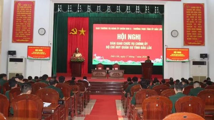Quang cảnh hội nghị.