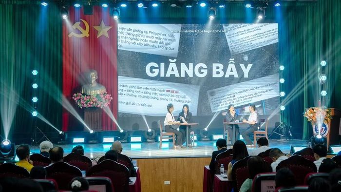 Sinh viên Trường Đại học Vinh tham gia nhiều hoạt động tương tác. (Ảnh: ĐSQ Anh)