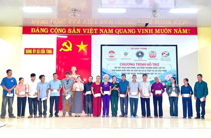 Chương trình tri ân, hỗ trợ của Hiệp hội doanh nghiệp Quân đội và một số đơn vị tại tỉnh Quảng Trị.