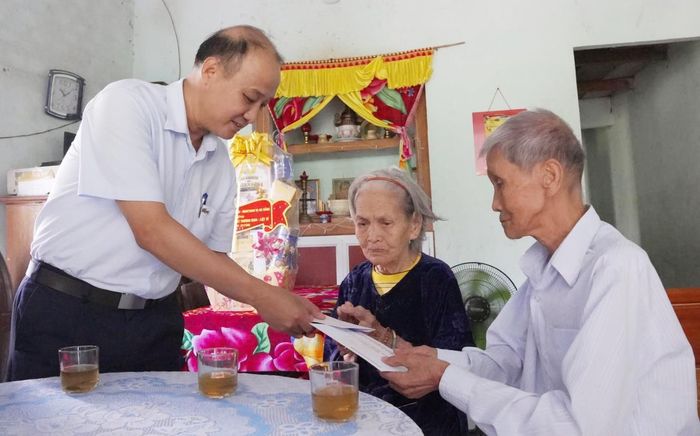 Thành phố Đà Nẵng luôn ghi nhớ công lao các thế hệ đi trước.