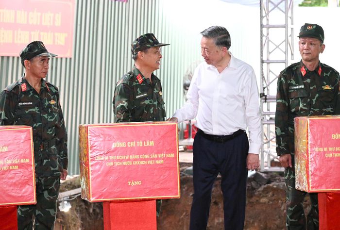  Tổng Bí thư, Chủ tịch nước Tô Lâm động viên các lực lượng thực hiện nhiệm vụ. Ảnh: VIỆT DŨNG 