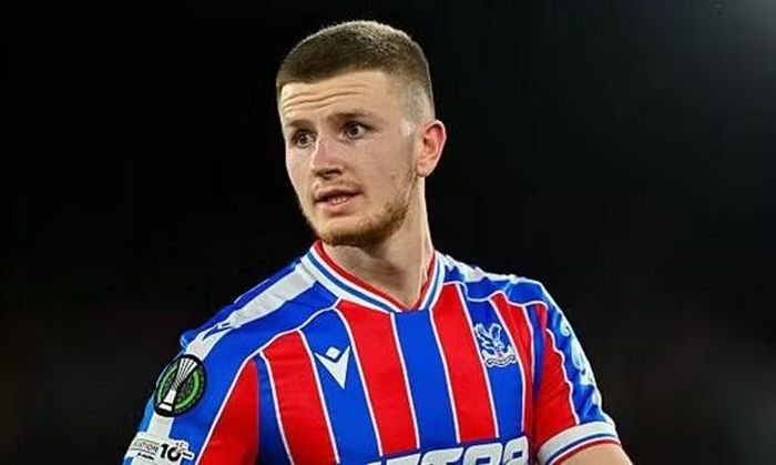 Hai mục tiêu khác đang thi đấu tại Premier League là Adam Wharton (Crystal Palace) và Carlos Baleba (Brighton) cũng nằm trong kế hoạch mua sắm của MU.