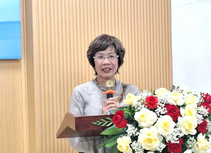 PGS.TS Nguyễn Thị Thu Phương - Viện trưởng Viện Văn hóa, Nghệ thuật, Thể thao và Du lịch Việt Nam phát biểu chúc mừng khóa đào tạo nghiên cứu sinh đầu tiên tại miền Trung.