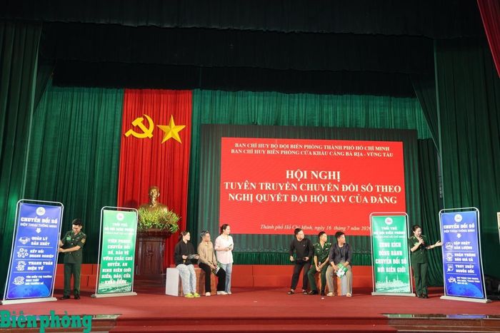 Đội thi Ban Chỉ huy Bộ đội Biên phòng thành phố Hồ Chí Minh lan tỏa tinh thần cống hiến của tuổi trẻ dưới cờ Đảng quang vinh. Ảnh: Xuân Khoa