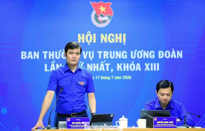 Anh Bùi Quang Huy phát biểu khai mạc hội nghị. Ảnh: Xuân Tùng