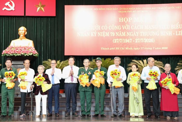 TPHCM khẳng định chăm lo người có công với cách mạng không chỉ là thực hiện một chính sách an sinh xã hội đơn thuần, mà còn là trách nhiệm chính trị, là mệnh lệnh từ trái tim.
