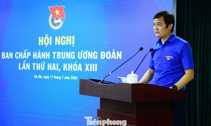 Anh Bùi Quang Huy phát biểu kết luận hội nghị. Ảnh: Xuân Tùng