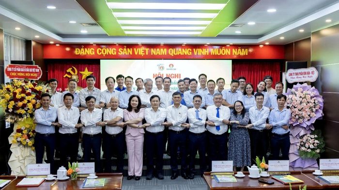 Các đại biểu tham dự Hội nghị.