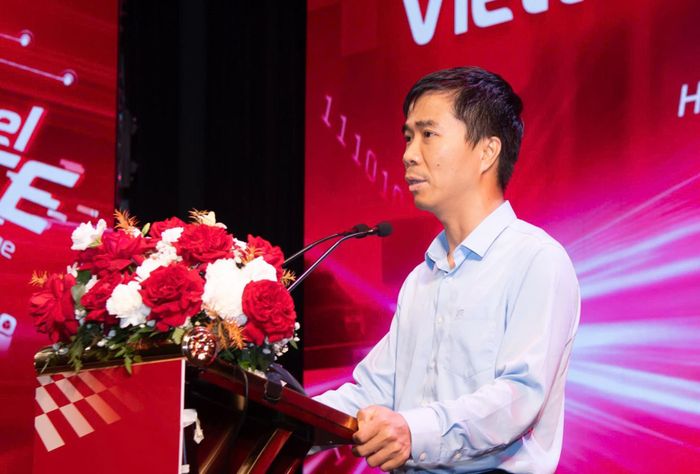 Ông Nguyễn Đạt, Phó Tổng giám đốc Viettel cho biết, ngay sau khi Nghị quyết 57 được ban hành, Viettel đã ban hành nghị quyết của doanh nghiệp cùng kế hoạch hành động chi tiết để triển khai phát triển công nghệ chiến lược bằng nguồn lực của mình.