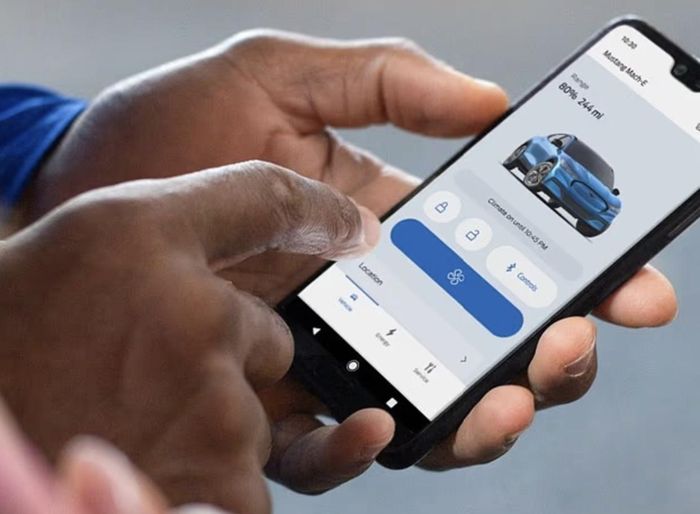 Làm mát khoang lái từ xa. Ảnh: Ford