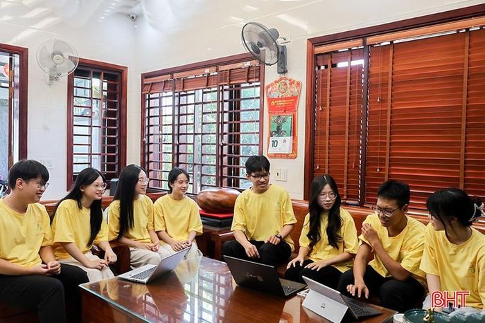 Để có những ngày trại hè sôi nổi là nhiều tháng chuẩn bị của Ban Tổ chức các trại hè. Từ xây dựng chủ đề, thiết kế hoạt động, phân công nhiệm vụ...