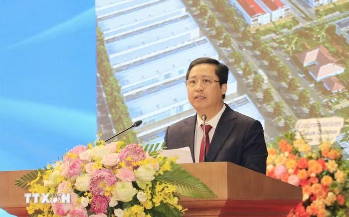 Ủy viên Trung ương Đảng, Bí thư Tỉnh ủy Lào Cai Dương Quốc Huy phát biểu tại Hội nghị. (Ảnh: Đinh Thùy/TTXVN)