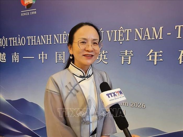 Bà Trần Quân Quân, Phó Viện trưởng Viện Nghiên cứu Kinh tế, Phó Giám đốc Trung tâm Nghiên cứu văn hóa đô thị trả lời phỏng vấn phóng viên TTXVN. Ảnh: Hải Yến/TTXVN
