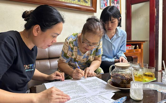 Cách làm này đang phản ánh rõ nét tinh thần phục vụ của nền hành chính hiện đại: người dân chỉ cần cung cấp thông tin một lần, phần việc còn lại do đơn vị chủ động phối hợp với nhau để giải quyết. Đó cũng là giá trị cốt lõi của mô hình phục vụ thủ tục hành chính phi địa giới mà Hà Nội đang từng bước hiện thực hóa.