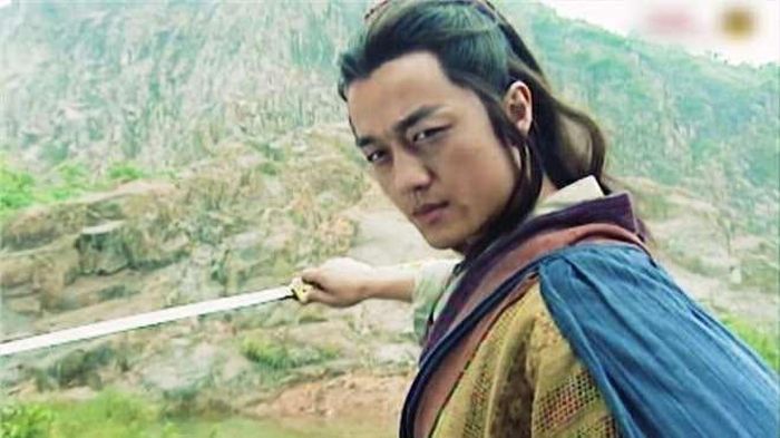 Lệnh Hồ Xung là người duy nhất có cơ duyên học được Hấp binh đại pháp.