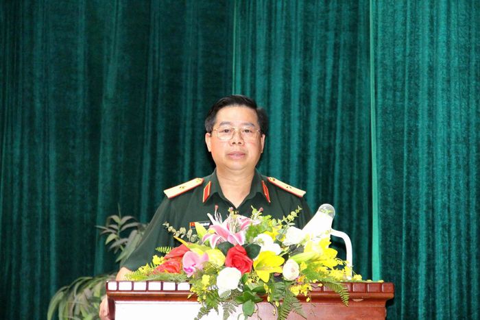 Thiếu tướng Hoàng Hữu Quý, Phó Chánh án TAQS Trung ương, Chủ tịch Hội đồng Thi đua khen thưởng TAQS phát biểu tại buổi lễ.