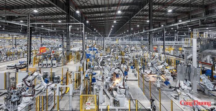 Quy mô xuất khẩu ngày càng lớn cũng đồng nghĩa với việc doanh nghiệp phải đối mặt với nhiều rào cản thương mại hơn. Ảnh: Nam Nguyễn
