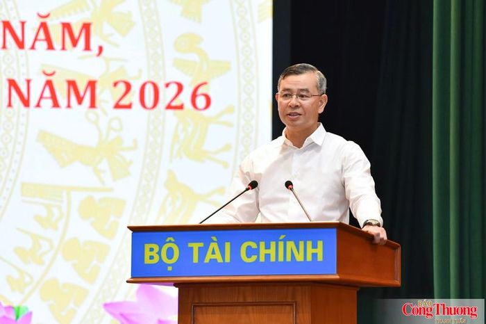 Bộ trưởng Bộ Tài chính Ngô Văn Tuấn phát biểu kết luận hội nghị.