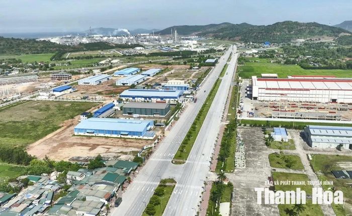 Điều chỉnh quy hoạch phát triển Khu Kinh tế Nghi Sơn liên kết với các trung tâm động lực khác của tỉnh.