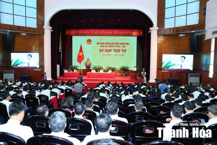 Toàn cảnh kỳ họp.