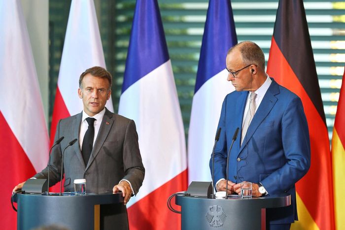 Thủ tướng Đức Friedrich Merz và Tổng thống Pháp Emmanuel Macron tại thành phố Bergisch Gladbach, miền Tây nước Đức. Ảnh: Getty Images.