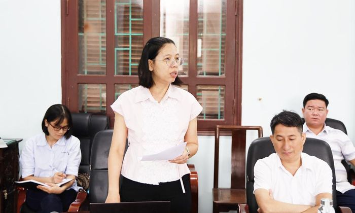  Lãnh đạo Văn phòng Đăng ký đất đai tỉnh phát biểu chỉ đạo tại xã Đại Đồng. 