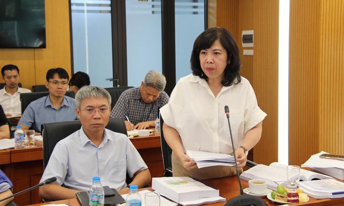  Thành viên Hội đồng thẩm định đóng góp ý kiến vào quy hoạch. 