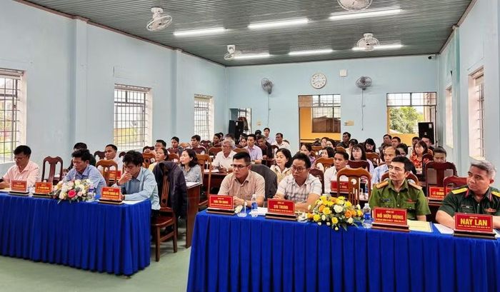 Các đại biểu tham dự hội nghị. Ảnh: Bá Bính