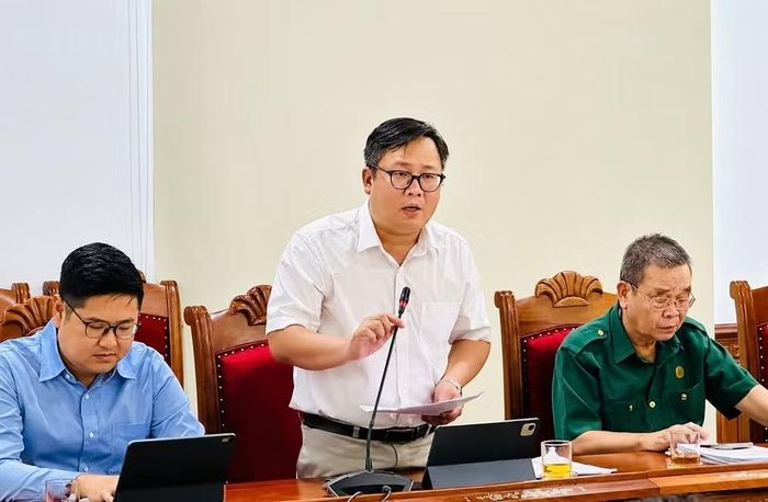 Đại biểu đề xuất nhiều giải pháp nhằm nâng cao hiệu quả công tác đền ơn đáp nghĩa, hướng tới kỷ niệm 80 năm Ngày Thương binh - Liệt sĩ vào năm 2027. Ảnh: D.Đ