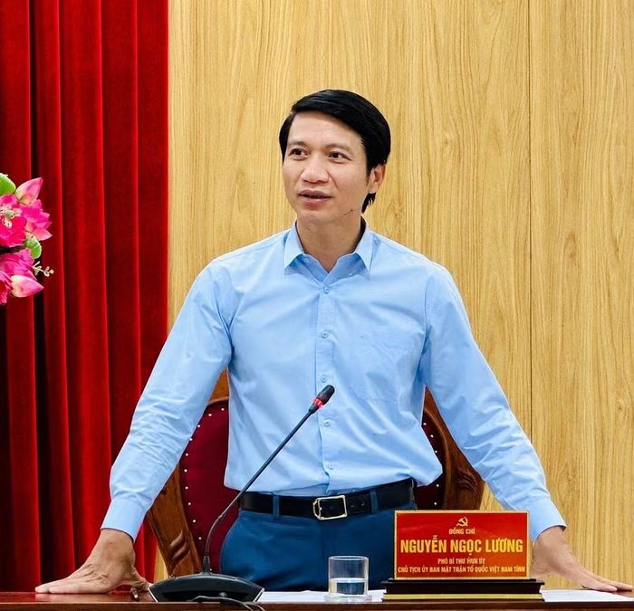 Phó Bí thư Tỉnh ủy, Chủ tịch Ủy ban MTTQ Việt Nam tỉnh Nguyễn Ngọc Lương phát biểu kết luận hội nghị. Ảnh: D.Đ