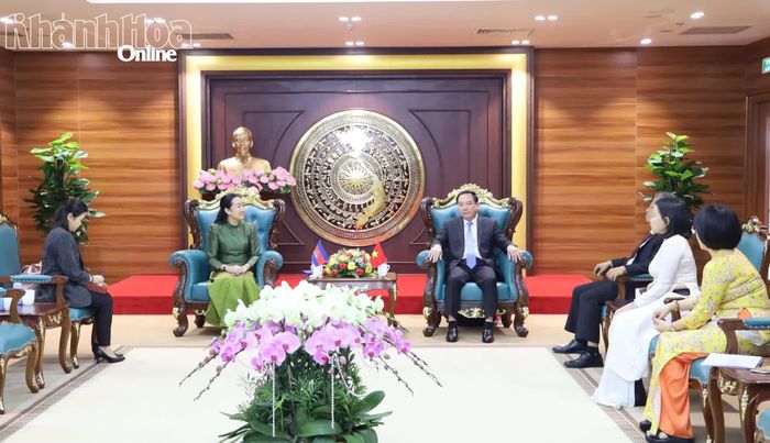 Quang cảnh buổi tiếp.