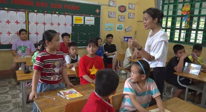 Chương trình học được thiết kế phù hợp với từng độ tuổi, kết hợp các hoạt động tương tác nhằm tạo hứng thú học tập.