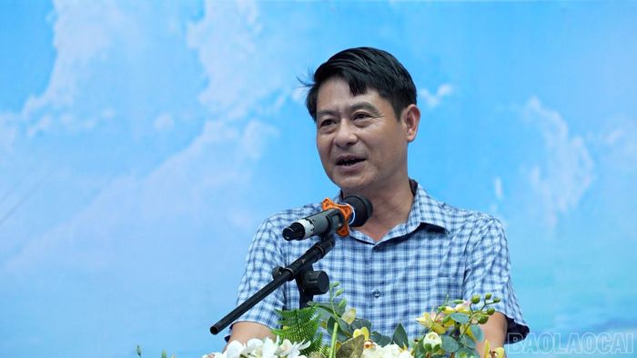 Ông Nguyễn Thái Hòa - Phó Giám đốc Sở Văn hóa, Thể thao và Du lịch tỉnh phát biểu khai mạc giải.