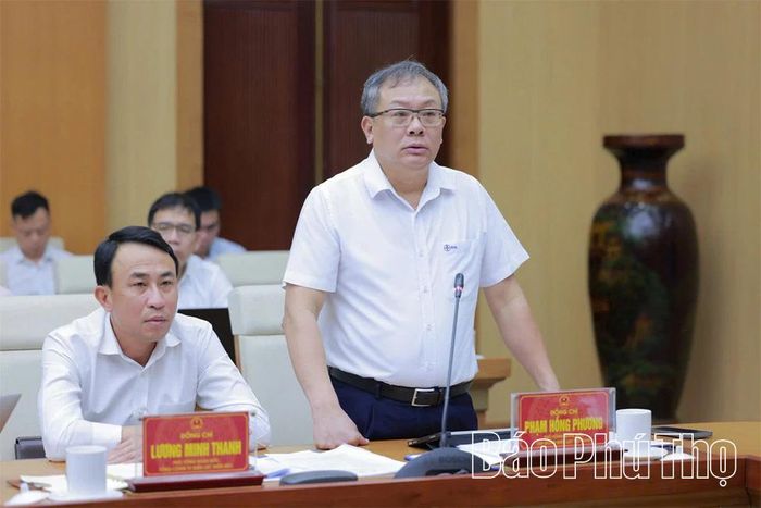 Đại diện lãnh đạo Tổng Công ty Điện lực miền Bắc đề nghị tỉnh Phú Thọ tiếp tục quan tâm chỉ đạo GPMB các dự án điện trọng điểm.