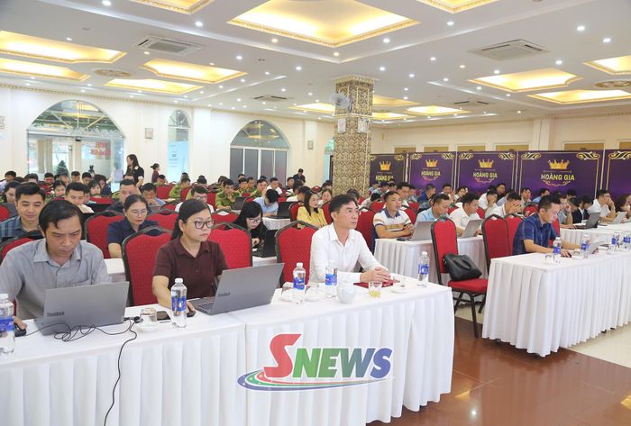 Các đại biểu tham dự tập huấn.