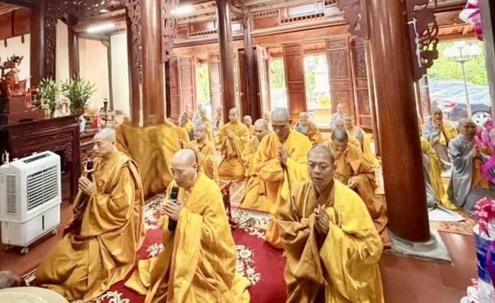 Trường hạ chùa Bút Thượng trang nghiêm khóa lễ khai pháp An cư kiết hạ Phật lịch 2570