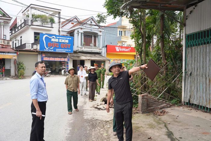 Xã Sông Lô thường xuyên kiểm tra, phát hiện và xử lý các hành vi tự ý chuyển mục đích sử dụng đất nông nghiệp, xây dựng công trình trái phép hoặc lấn chiếm đất công, hành lang giao thông và thủy lợi ngay từ khi mới phát sinh.
