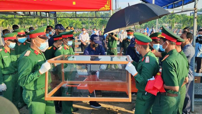 Công tác lấy mẫu đối với 761 hài cốt liệt sĩ chưa xác định được thông tin được thực hiện vô cùng cẩn trọng và nghiêm túc.
