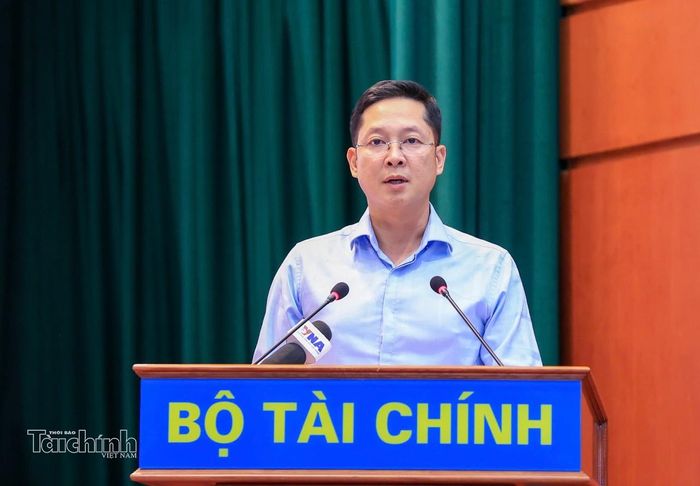 Giám đốc Sở Tài chính Hà Nội Nguyễn Ngọc Tú phát biểu tại Hội nghị. Ảnh: Đức Thanh