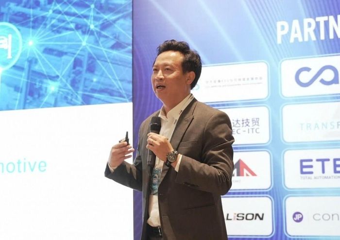 Tổng Giám đốc Công ty Cổ phần Giải pháp Tự động hóa ETEK Nguyễn Trọng Thưởng phát biểu