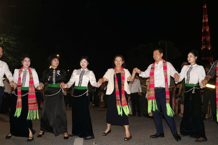 Phố đi bộ phường Yên Bái sẽ duy trì các hoạt động văn hóa, nghệ thuật và trải nghiệm vào dịp cuối tuần.