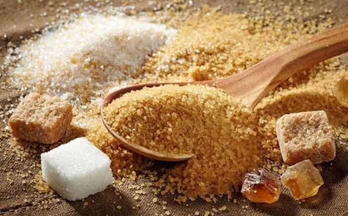 Việc hạn chế đường từ lâu được xem là một trong những lời khuyên quan trọng để phòng ngừa béo phì và đái tháo đường tuýp 2. Ảnh minh họa